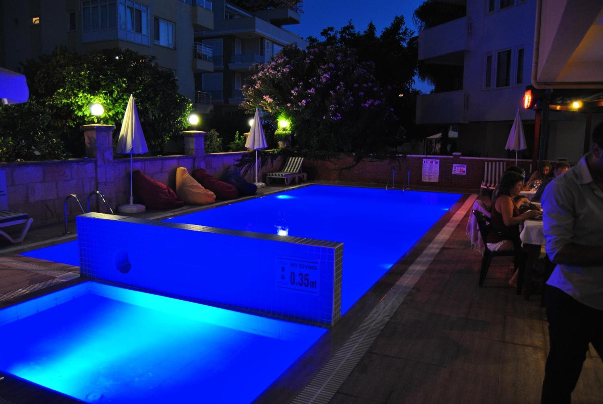 Benna Hotel Antalya Exteriör bild